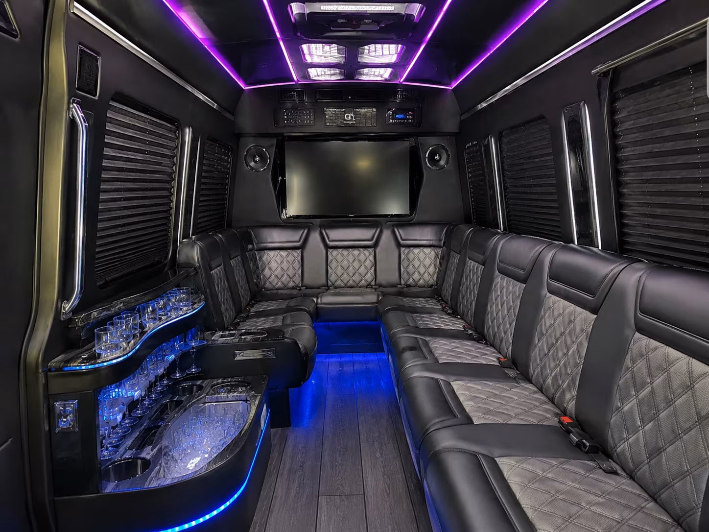 bus rentals for corporate retreats along the south orange county coast