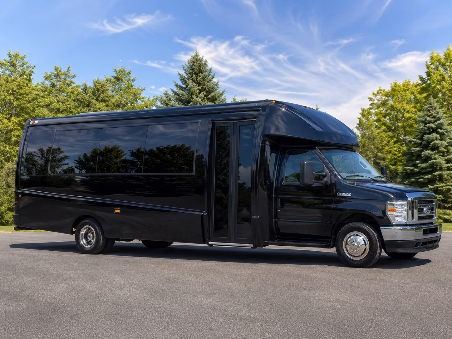 corporate event and conference buses serving laguna niguel