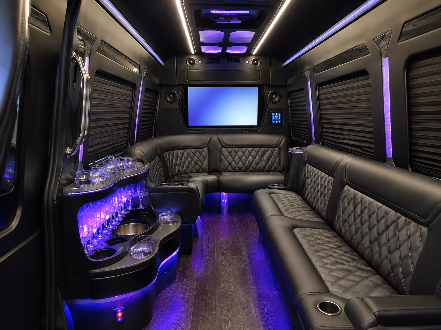 group transportation buses for faith conferences and regional events near laguna niguel