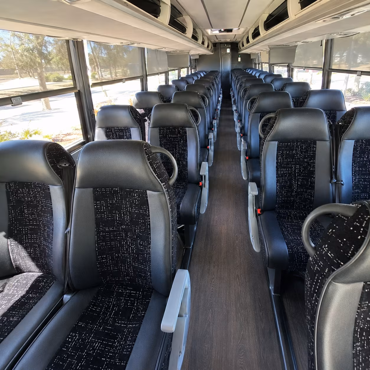 long distance charter bus trips from laguna niguel to los angeles