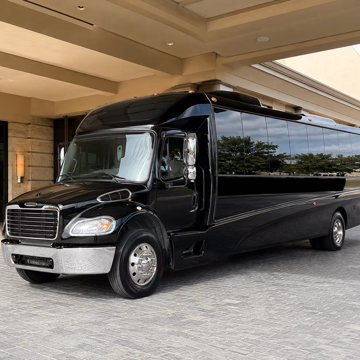 minibus rentals for laguna niguel prom groups of every size